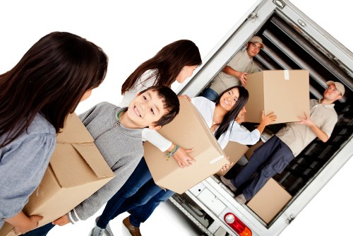 Transparent pricing and moving service in Elephant and Castle