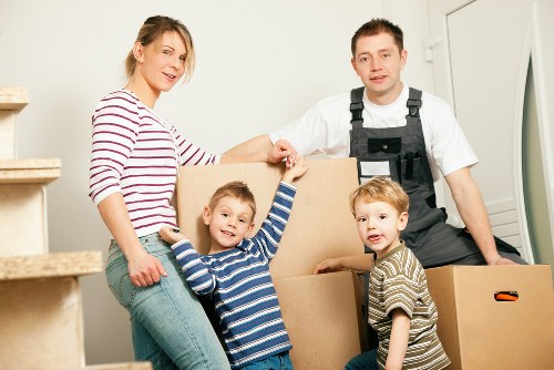 Flexible man with van service in Elephant and Castle area