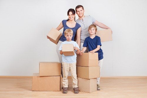 Local commercial movers handling business relocation logistics in South London