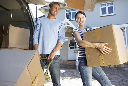 Reviewing a moving service issue and noting complaint details